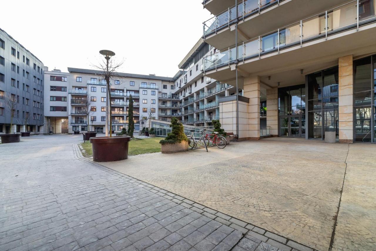 Premium Apartment Ludwinowska Krakow By Noclegi Renters Exterior foto